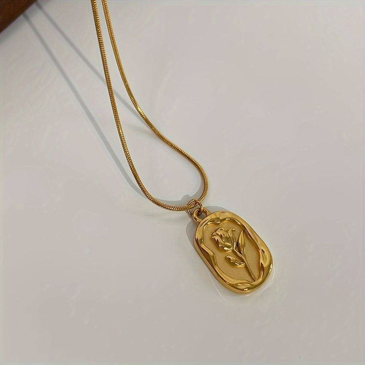 Rose Necklace